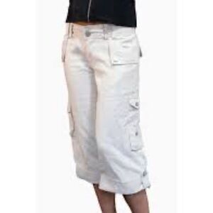 The Hempest Women’s Cargo Capri Ivory Size 6